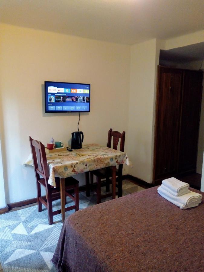 Astoria Patagonia Habitaciones Privadas San Carlos de Bariloche Eksteriør billede